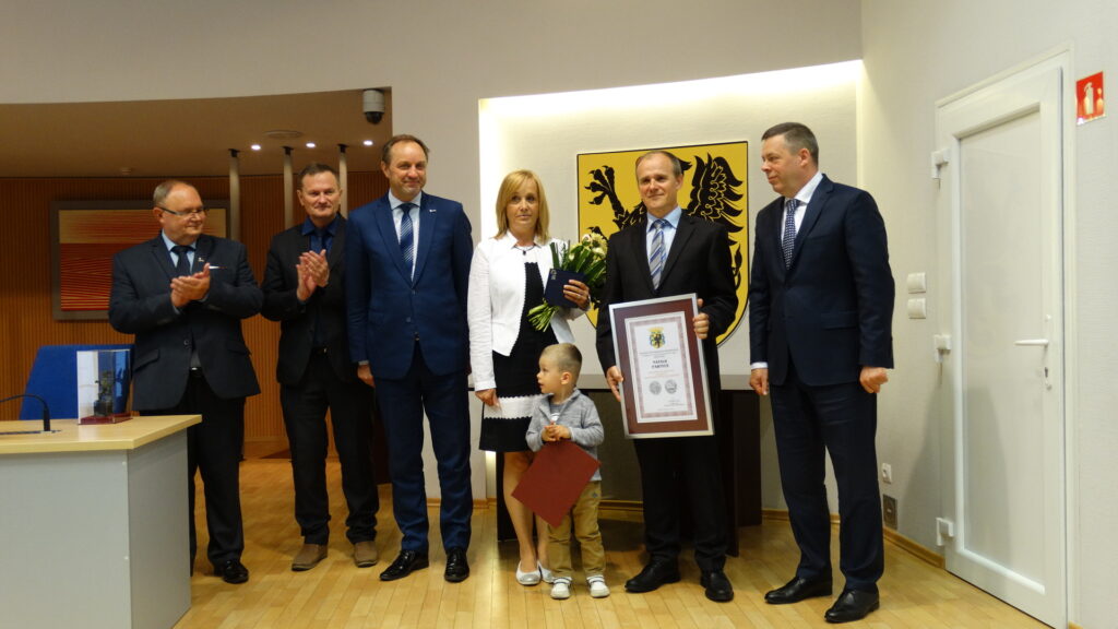 Pomorze dumne ze sportowców. Honorowe wyróżnienie dla tenisistki stołowej i odznaczenia dla piłkarzy