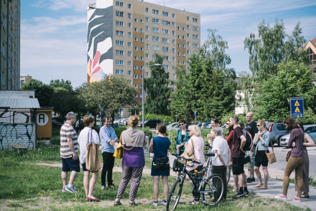 Spędzasz lato w mieście? Odkryj tajemnice gdańskich dzielnic i poznaj ich historię z lokalnymi przewodnikami