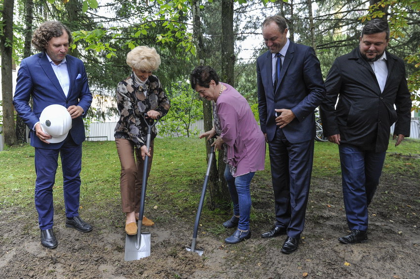 Piknik dla mieszkańców rozpoczął budowę Centrum Opieki Geriatrycznej w Sopocie