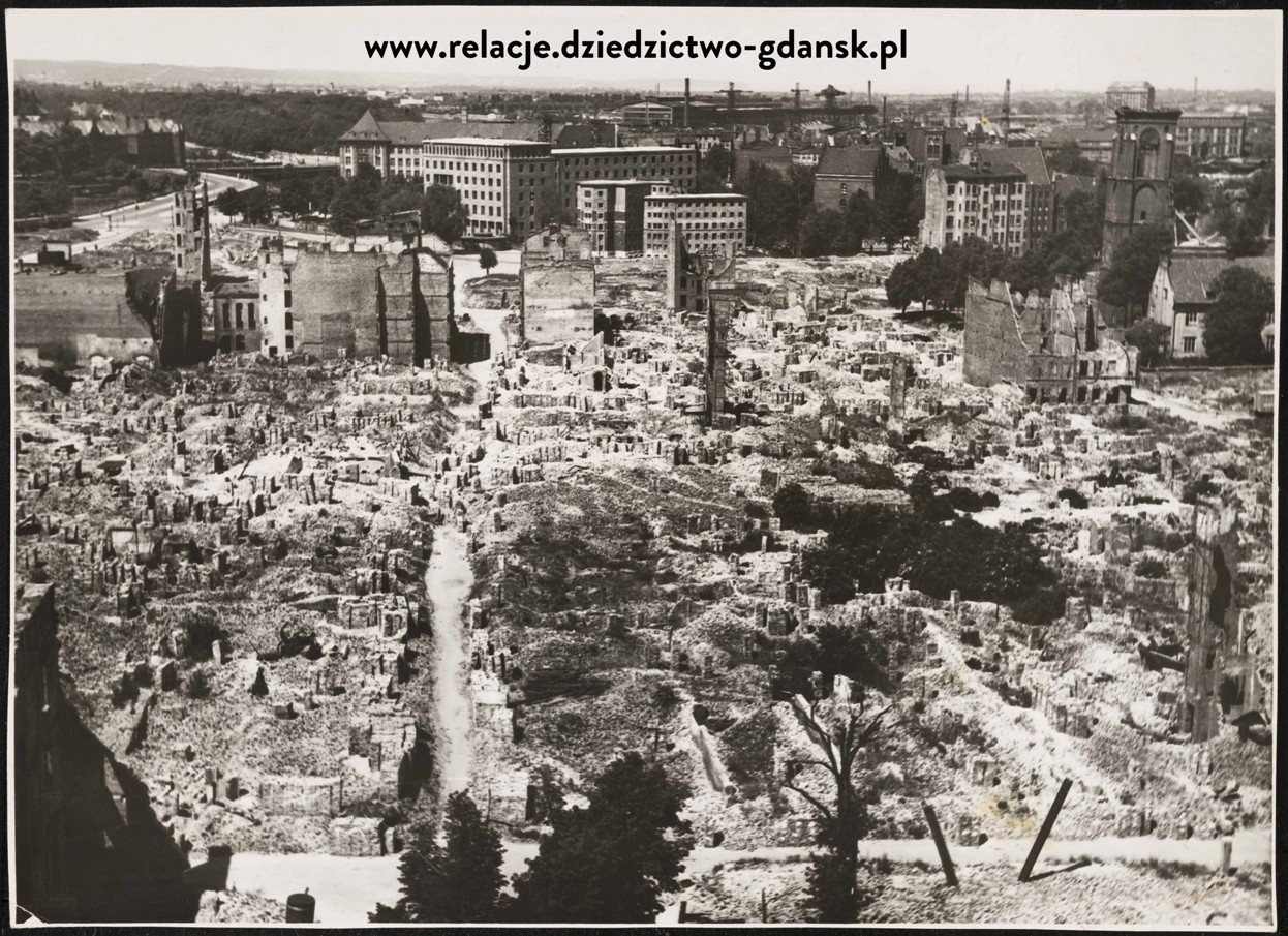 Jak miasto powstało z gruzów? Poznaj wspomnienia świadków powojennej odbudowy Gdańska
