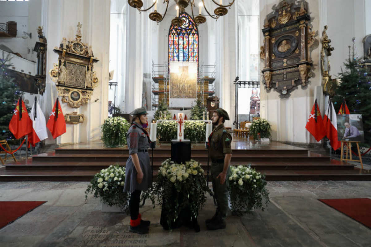 Odpoczywaj w pokoju! Cała Polska i świat pożegnali tragicznie zmarłego Prezydenta Gdańska Pawła Adamowicza