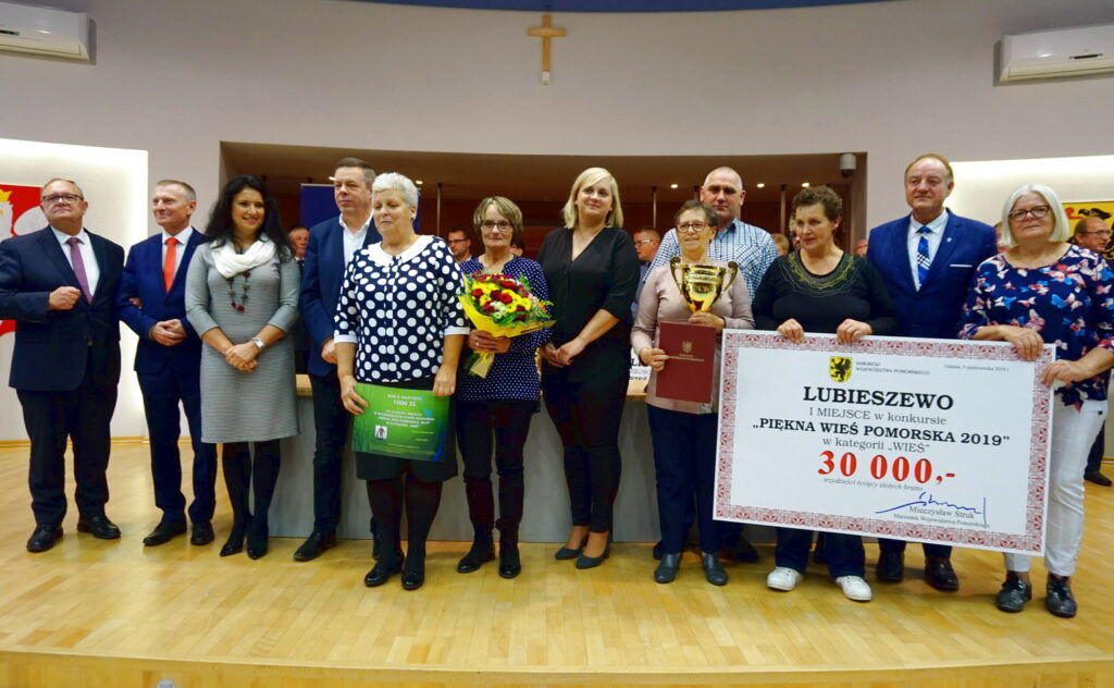 Najpiękniejsze pomorskie wsie i zagrody wybrane. Zwyciężyło Lubieszewo i posiadłość w Żabnie [ZDJĘCIA]