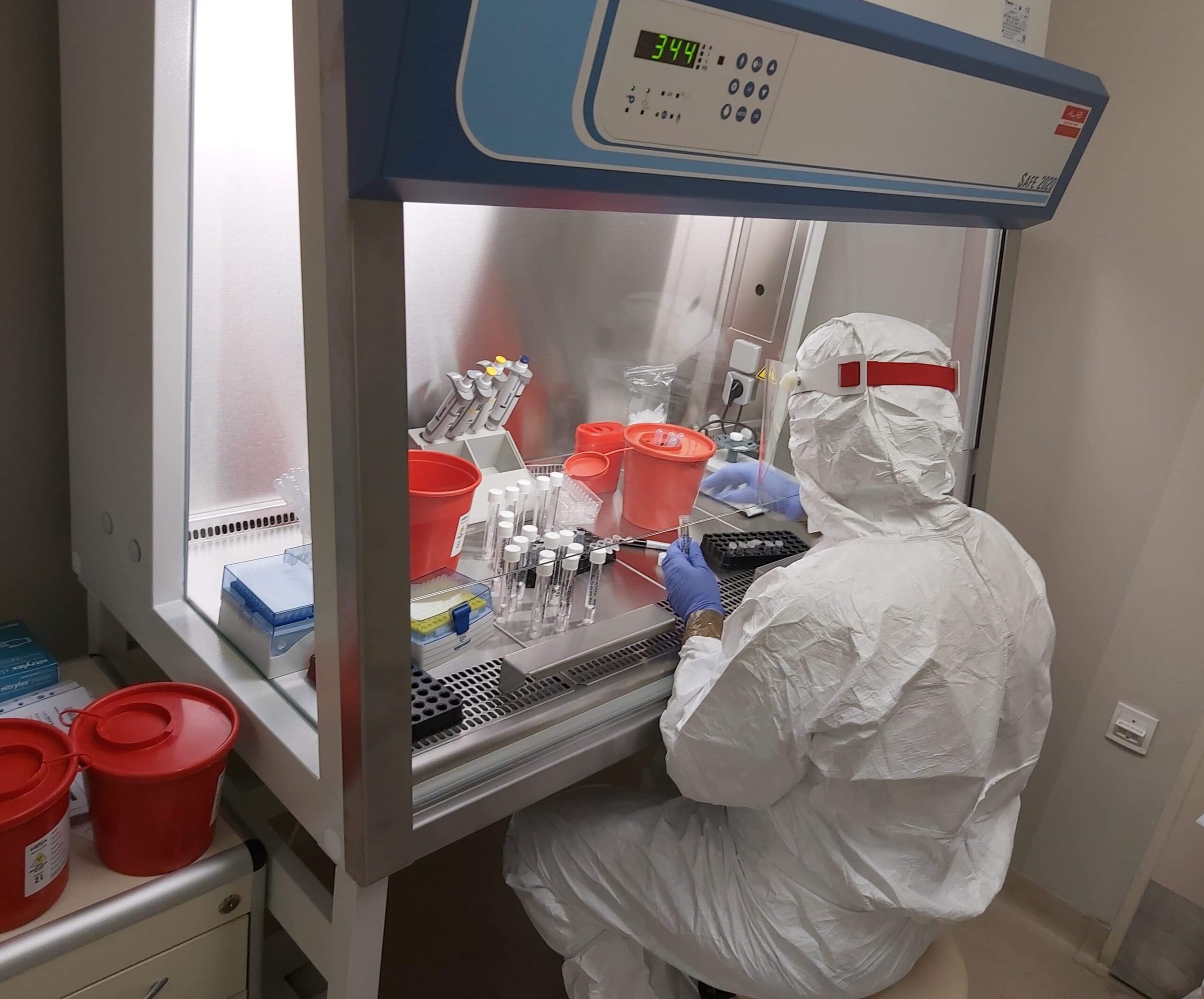 Drugie laboratorium wykrywające SARS CoV-2 działa w słupskim szpitalu. Wykona do 100 testów w ciągu 6 godzin