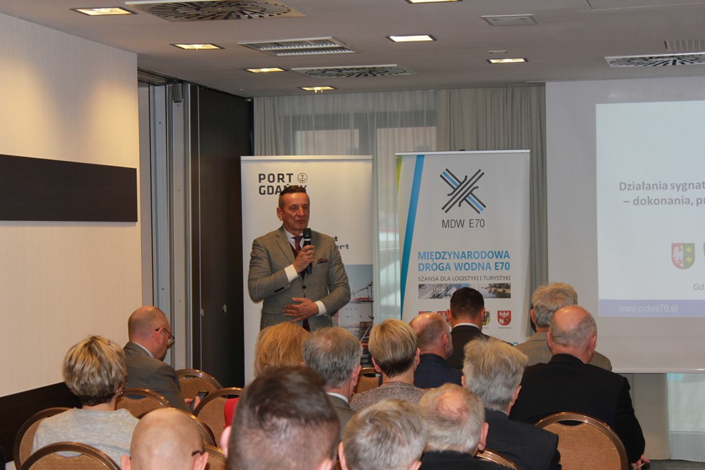 Konferencja „Rozwój dróg wodnych w Polsce”
