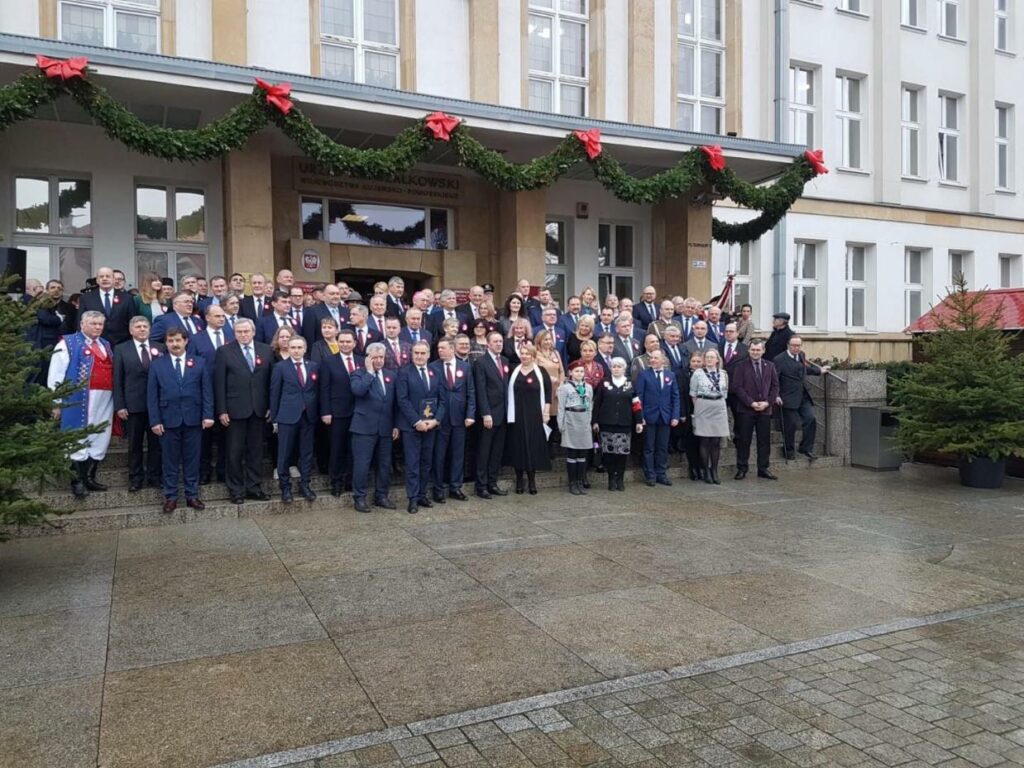 Sto lat temu Polska powróciła na Pomorze i Kujawy. Uroczysta sesja sejmików dwóch województw