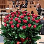 Filharmonia Bałtycka, koncert inaugurujący sezon 2020-21. Fot., róże w koszu