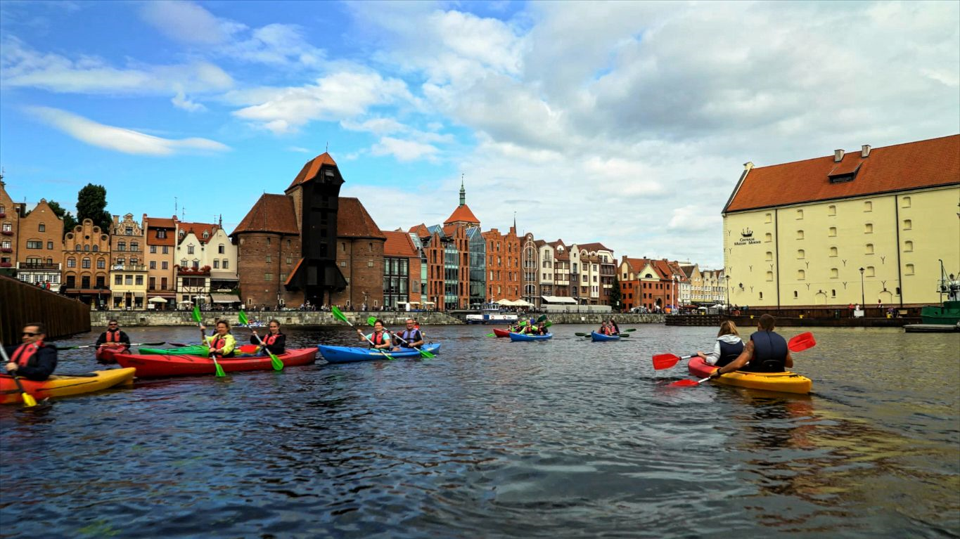 Posprzątaj Motławę i poznaj Gdańsk od strony wody. Akcja ekoKajak trwa