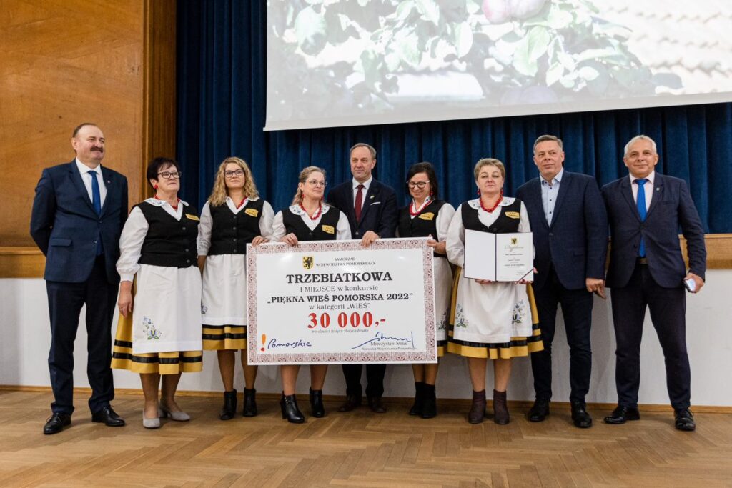 Co łączy Trzebiatkową, Gostomko i Rakowiec? To trzy najpiękniejsze wsie na Pomorzu