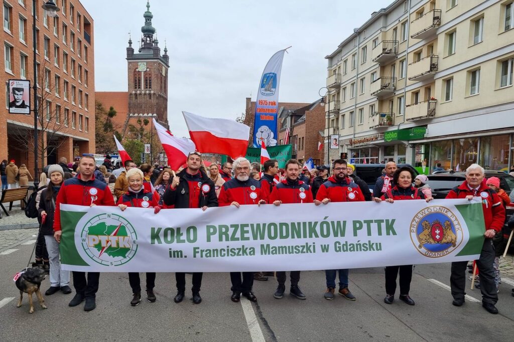 Odkryj swoje miasto razem z przewodnikami PTTK. Będzie to można zrobić bezpłatnie