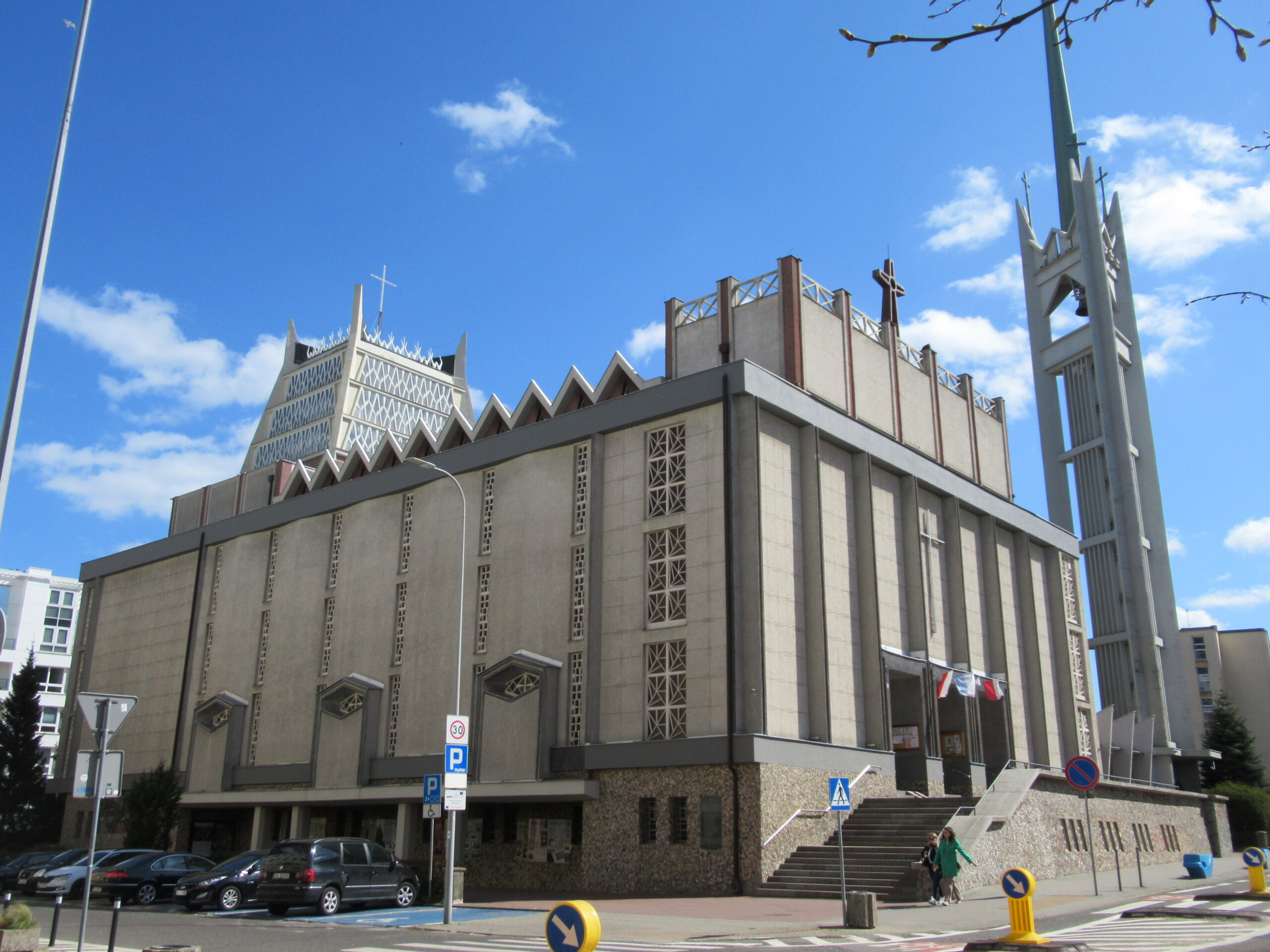 To jeden z architektonicznych symboli Gdyni. Kościół NSPJ wyróżniony w prestiżowym konkursie.