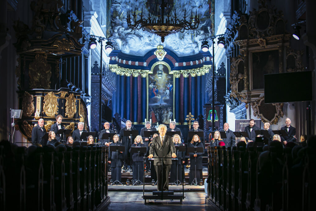 Uczta dla koneserów Bacha i muzyki baroku. Jubileuszowy koncert Polskiego Chóru Kameralnego