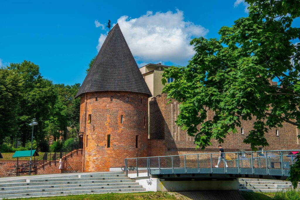 Jeśli chcesz oczyścić umysł, przyjdź nad bulwary nad Słupią i spal bolesne pamiątki