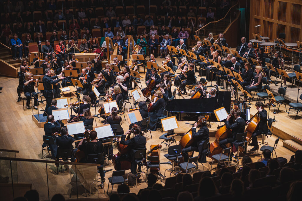 Pożegnaj stary rok z filharmonią. Koncerty sylwestrowy i noworoczny na Ołowiance