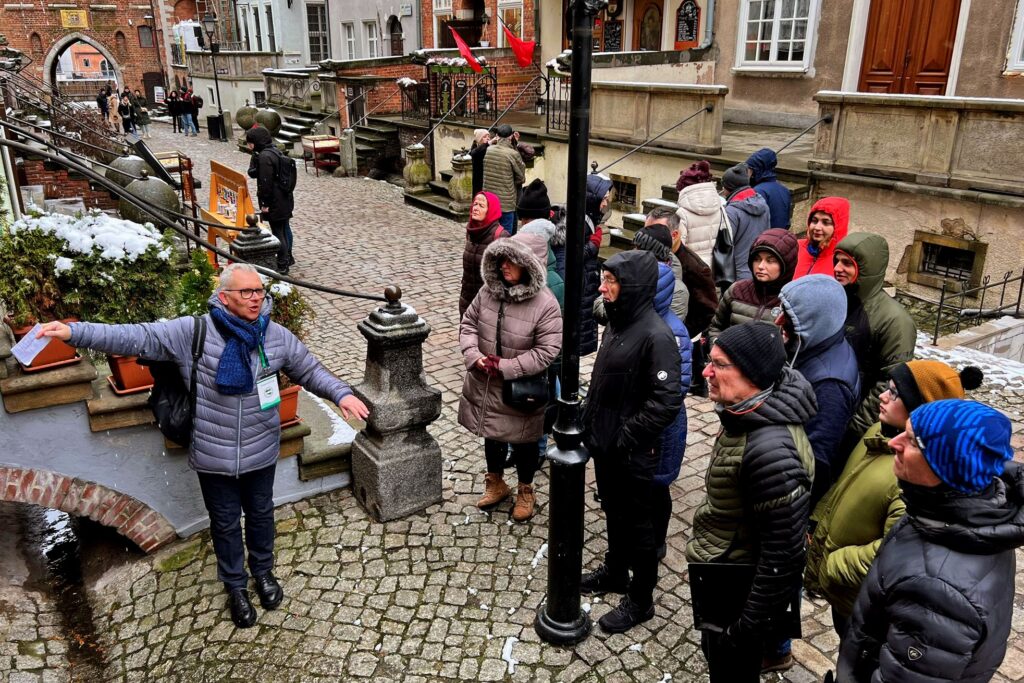 Przewodnicy zapraszają do wspólnego świętowania. Sprawdź, gdzie odbędą się bezpłatne spacery