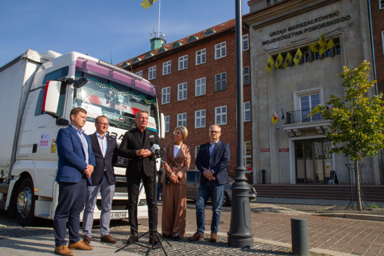 Pomorze kolejny raz pomaga powodzianom. Tym razem transport medyczny trafi do Stronia Śląskiego