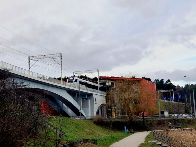 Budowa PKM skończyła się 10 lat temu. Rewolucja w transporcie Pomorza i plany na przyszłość