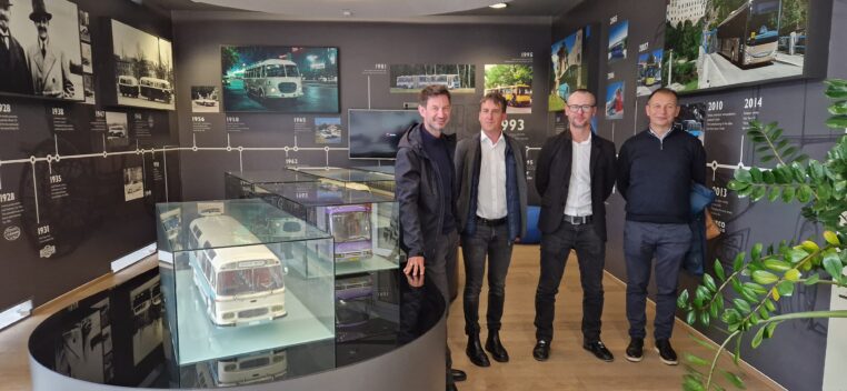 Tam, gdzie powstają nasze elektryki. Wizyta w historycznym zakładzie
