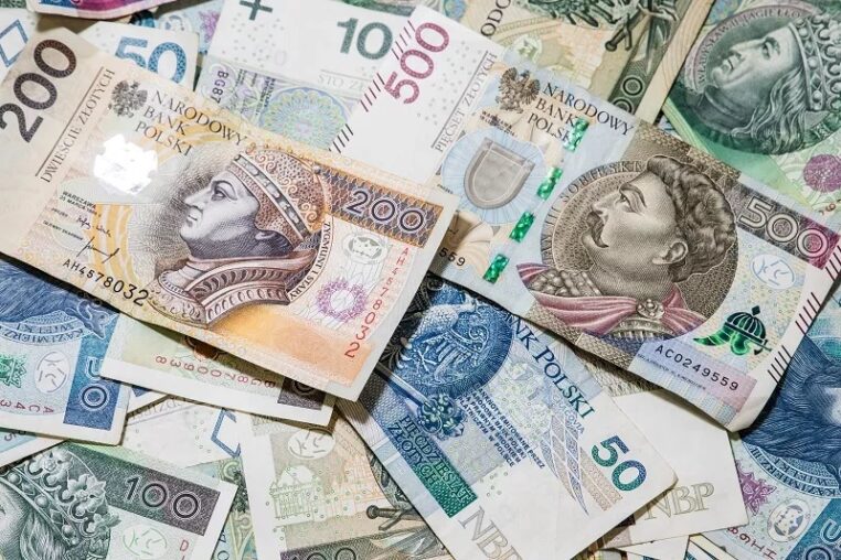 Nawet 10 tys. zł na projekt artystyczny. Można już składać wnioski o stypendia marszałka