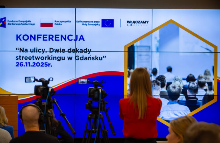 Dwie dekady wsparcia na ulicy – o pracy streetworkerów w Gdańsku i ich społecznym wpływie