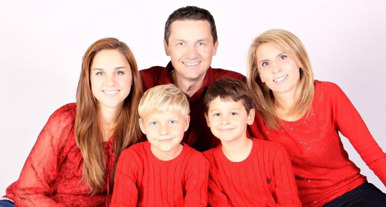 Podaruj dziecku dom pełen miłości i bezpieczeństwa. Światowy Dzień Adopcji