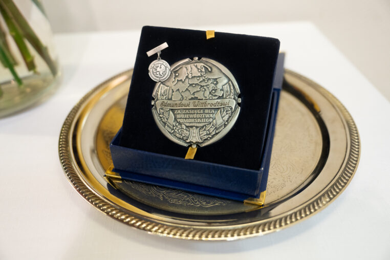 Honorowe Wyróżnienie za Zasługi dla Województwa Pomorskiego. Zgłoszenia kandydatów trwają