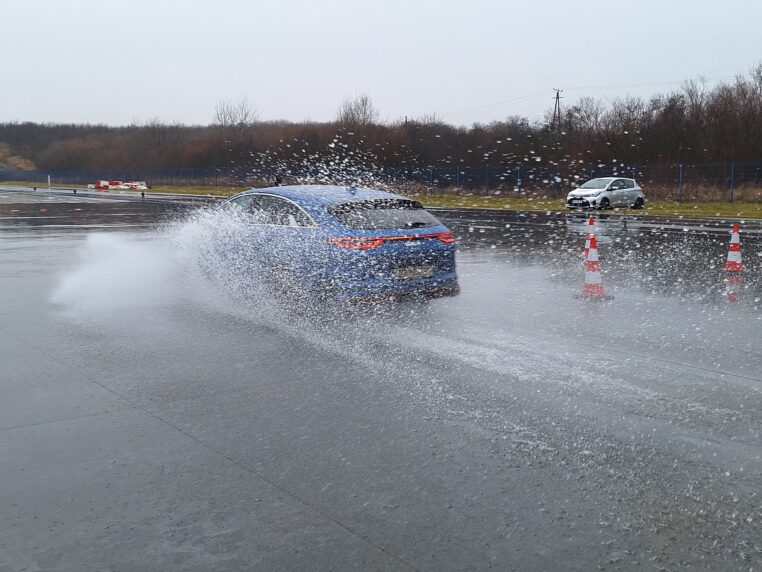 Gramy dla zdrowych brzuszków naszych dzieci. 34. finał WOŚP – wylicytuj ekstremalną jazdę od marszałka