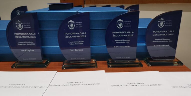 Nagroda żeglarska kryształowe żagle Pomorskiego Związku Żeglarskiego