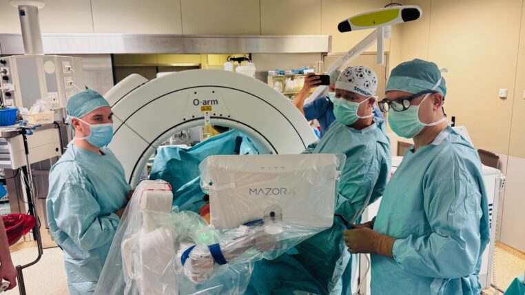 Rewolucja w operacjach kręgosłupa na Pomorzu