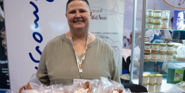 Jej łosoś wędzony to prawdziwa petarda, a biała kiełbasa na Wielkanoc też ma fanów