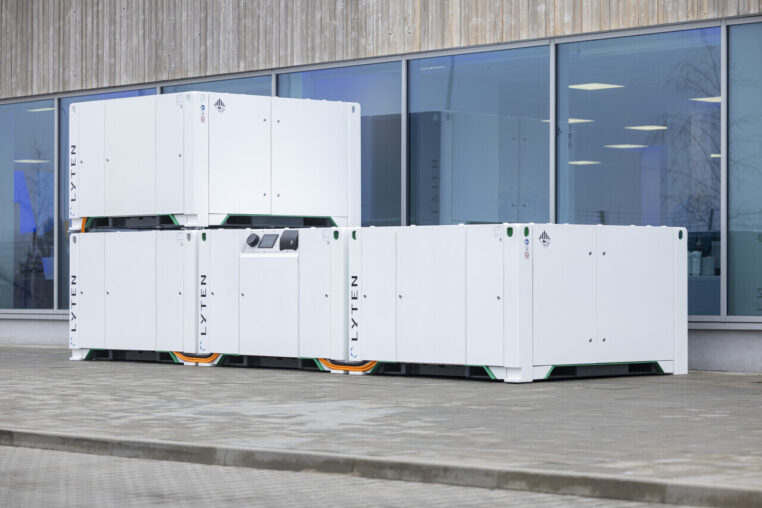 Baterie i sztuczna inteligencja. Amerykański lider rynku już działa w Gdańsku