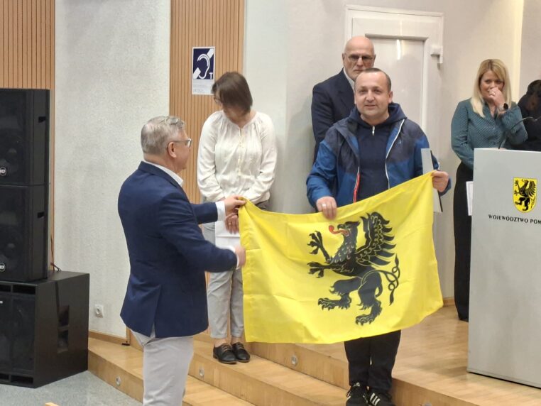 Zdolni z Pomorza - odprawa uczestników rejsu STS Pogoria