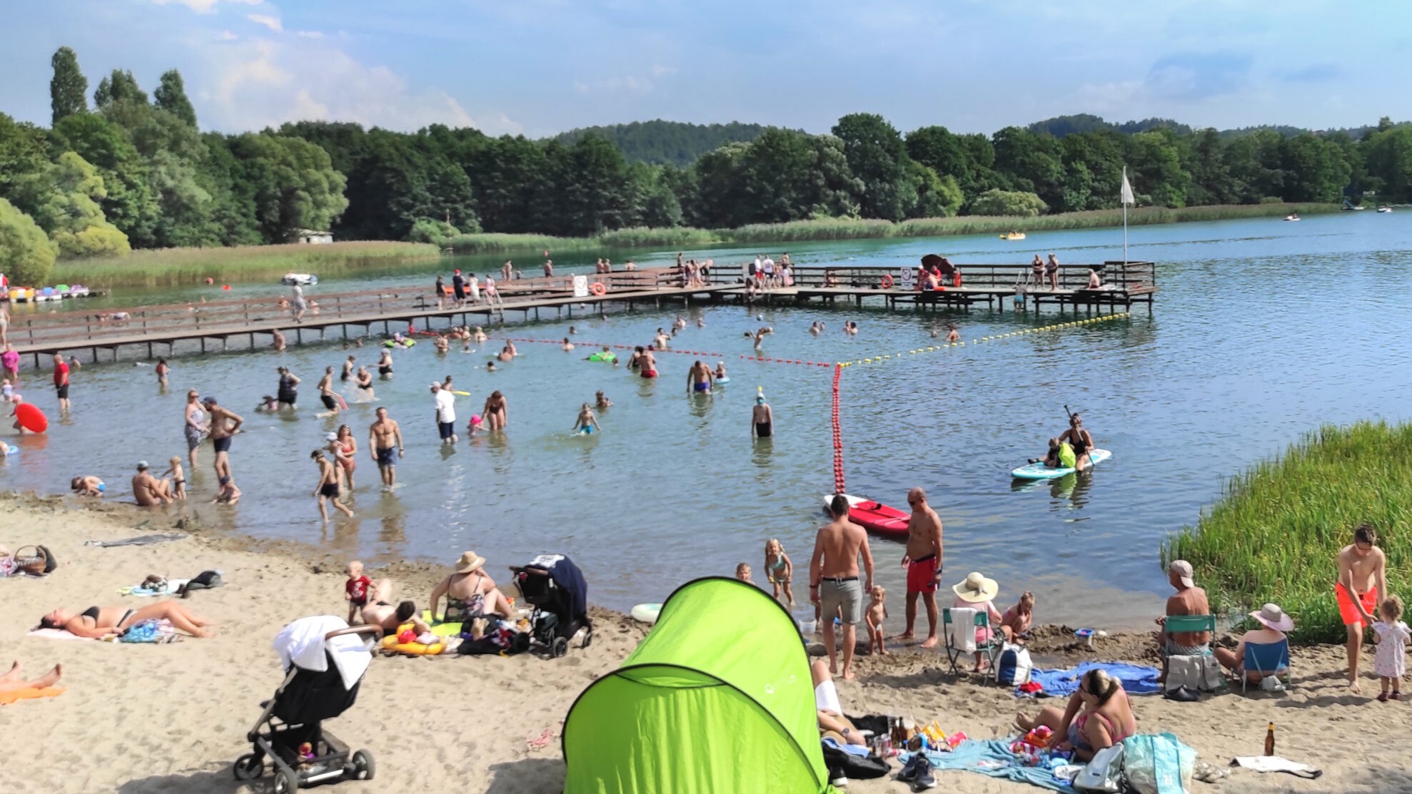 Bezpieczny wypoczynek nad wodą. Warto przygotować się przed sezonem