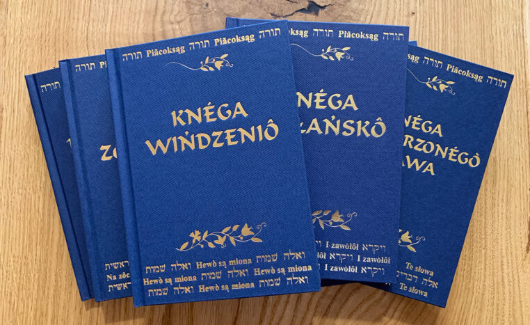 Kaszubska Biblia poszła w świat