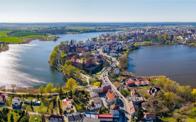 Park kieszonkowy, świetlice i kluby seniora. Pomorskie miasta zmienią się dzięki unijnym milionom