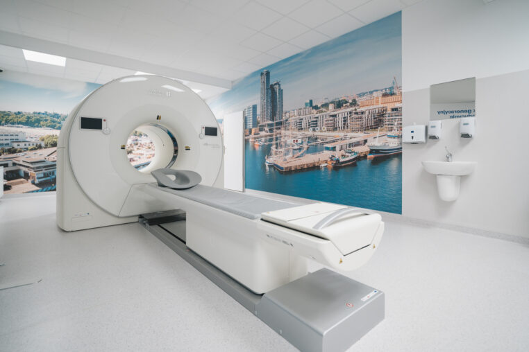 Gdynia zyskuje nowoczesną diagnostykę. W Szpitalu Morskim im. PCK otwarto Pracownię PET