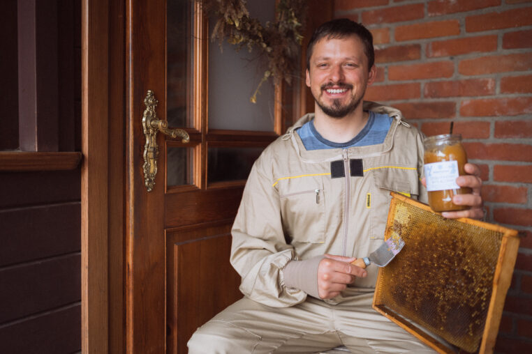 Pszczoły w roli głównej. Mateusz Browarczyk o pasji, która stała się sposobem na życie