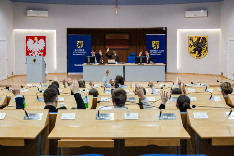 Masz głos, ale czy masz odwagę? Młodzi radni poszukiwani